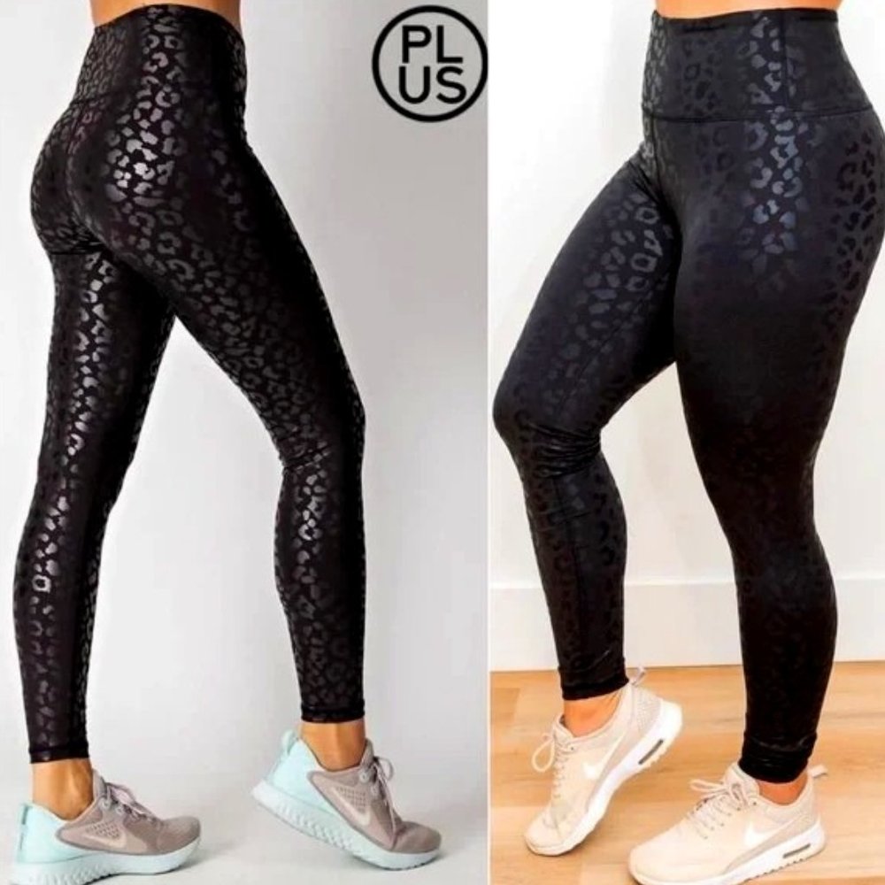 PLUS, SIZED ACTIVE LEOPARD EMBOSSED YOGA ACTIVE LEGGING BLACK PANTS - Picture 1 of 6